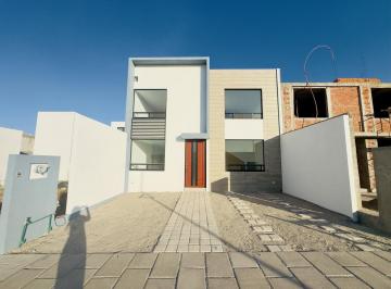 Casa en condominio · 132m² · 3 Recámaras · 2 Estacionamientos · Casa Nueva con Recamara en Planta Baja en Punta del Sol a 80 m del Periferico Altura Valsequillo Pue
