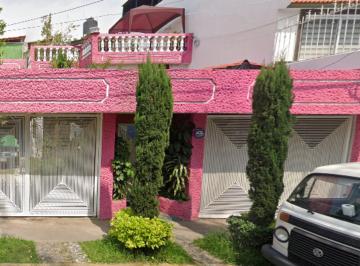 Casa de 6 habitaciones, Nezahualcóyotl · Venta de Casa en Nezahualcoyotl Bosques de Argon Bosques de Asia