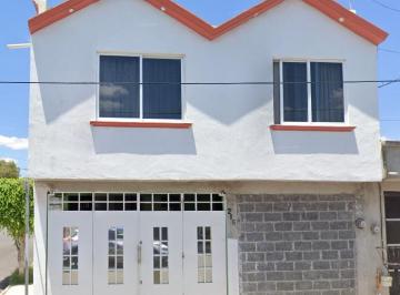 Casa de 3 habitaciones, Querétaro · Casa en Venta Mision Fundadores