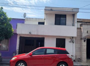 Casa de 3 habitaciones, San Nicolás de los Garza · Fracc. Blas Chumacero, San Nicolas de Los Garza N. L