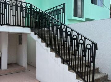 Casa de 3 habitaciones, Monterrey · Casa en Renta Amueblada