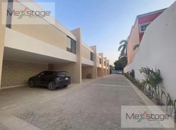Casa en condominio · 200m² · 3 Recámaras · 2 Estacionamientos · Townhouse en Renta de 3 Recámaras en Montecristo