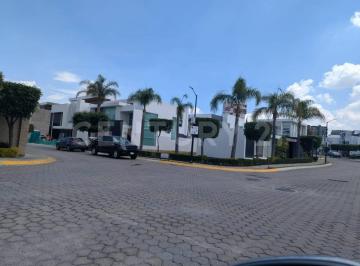 Terreno / Lote · 201m² · Lote en Venta en Parque Guanajuato, Lomas de Angelopolis, Zona Cascata
