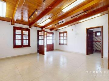 Casa de 4 habitaciones, Querétaro · Casa en Venta y Renta en Calesa Querétaro