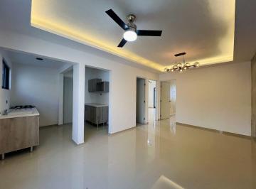 Casa · 72m² · 2 Recámaras · 1 Estacionamiento · Casa de Una Planta 2 Recamaras, Cocina Equipada, Completamente Remodelada