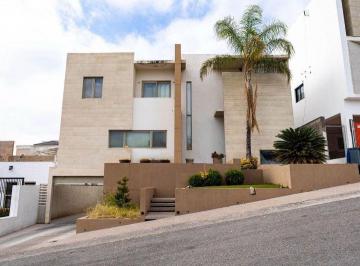 6dd50d0af38e95893a9abb0cfd751cc1cd44b9223768b2b65eea95fb8dd907a6 · Casa Venta Bosques de San Francisco Chihuahuas
