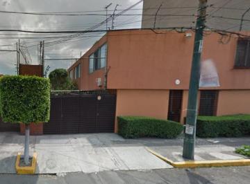 Casa de 3 habitaciones, Tlalpan · Venta de Casa en Tlalpan Ciudad de Mexico Toriello Guerra Sillon de Mendoza