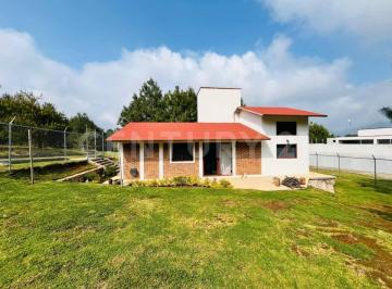 Casa · 100m² · 2 Recámaras · 4 Estacionamientos · Casa en Zacatlán, Fraccionamiento Privado