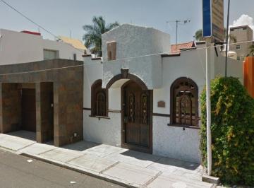 Casa de 3 habitaciones, Salamanca · Casa en Venta en Monte Teide 102, El Monte, 36720 Salamanca, Gto.