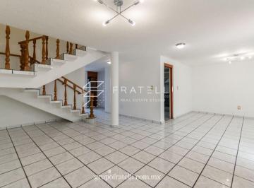 Casa de 4 habitaciones, Tlalnepantla de Baz · Casa en Privada en Valle Dorado