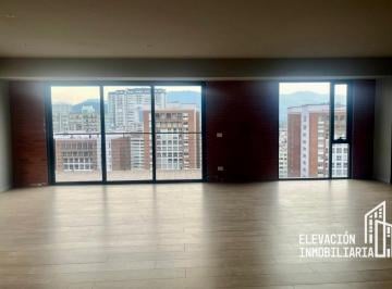 Departamento · 236m² · 3 Recámaras · 2 Estacionamientos · Venta de Departamento con Terraza en Interlomas, Residencial Los Olivos, Hacienda El Ciervo.