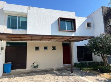 Casa en condominio de 3 habitaciones, Zapopan · Casa en Renta en Puerta del Valle, Zapopan