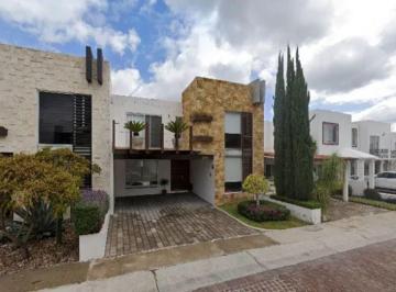 Casa de 3 habitaciones, Querétaro · Venta de Casa en Lago Yalahan