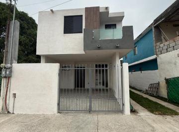 Casa · 128m² · 3 Recámaras · Casa en Fraccionamiento Jardines de Champayan