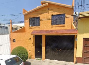 Casa de 3 habitaciones, Tlalnepantla de Baz · Casa en Venta Av de Los Reyes Los Reyes Ixtacala Barrio de Los Árboles Los Héroes Tlalnepantla, Mé