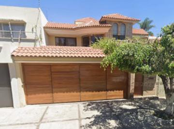 Casa de 4 habitaciones, Zapopan · Venta de Casa en Jardines Vallarta Zapopan Jalisco