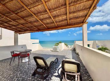Casa en condominio de 4 habitaciones, Progreso · Villa de Lujo en Chelem, Céntrica y Bien Ubicada