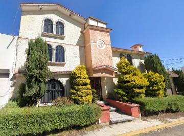 Casa de 4 habitaciones, Metepec · Vivienda con Visión: Plusvalía Creciente y Excelente Calidad de Vida en Estado de Mexico