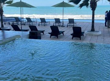 Departamento de 4 habitaciones, Mazatlán · Penthouse en Venta a Pie de Playa en Cerritos Mazatlán