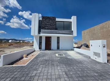 Casa de 3 habitaciones, Querétaro · Casa en Venta en Preserve Juriquilla