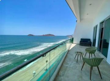 Departamento de 3 habitaciones, Mazatlán · Penthouse en Venta en Mazatlán en Malecón con Vista Al Mar