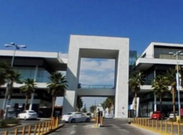 Local en centro comercial , Aguascalientes · Se Renta Local Comercial ️en Planta Baja, Plaza Arcos Campestre Av Colosio