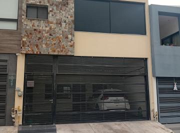 Casa de 3 habitaciones, Monterrey · Casa en Venta Cumbres Elite