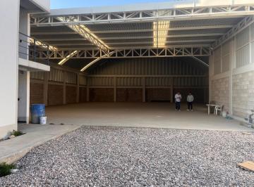 Bodega comercial · 1000m² · Bodega Industrial en Renta de 835 m² en Zona Industrial de Tultitlán|un Andén|altura 8 M|con Oficinas