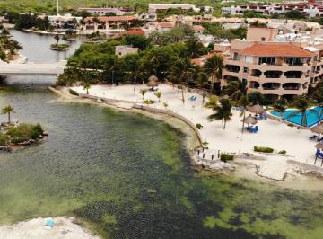 Departamento de 3 habitaciones, Solidaridad · Departamento en Cancún, Bahía Kantenah, Cancún, Q. R. Quintana Roo