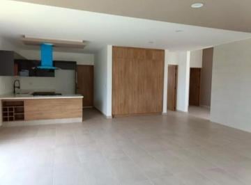 Casa · 226m² · 3 Recámaras · 2 Estacionamientos · Venta Casa en Cañadas del Arroyo, Corregidora, Queretaro