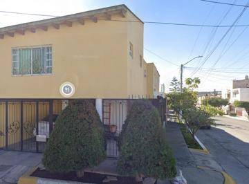 Casa de 3 habitaciones, Guadalajara · Venta de Casa en Caliope Jalisco, Guadalajara