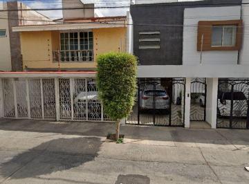 Casa de 4 habitaciones, Guadalajara · Casa en Venta en Guadalajara Jalisco Isla Deseada