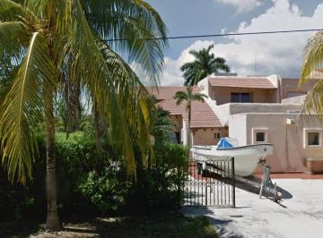 Casa de 5 habitaciones, Solidaridad · Casa en Venta en Caleta Yalku 35, 77733 Puerto Aventuras, Q. R.