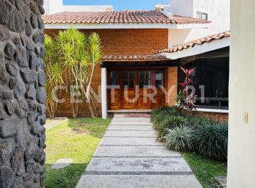 Casa · 433m² · 4 Recámaras · 3 Estacionamientos · Casa en Venta Residencial Sumiya Jiutepec Morelos 11285
