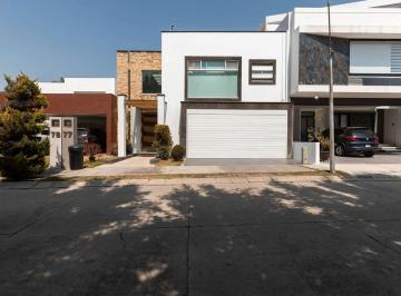 Casa · 290m² · 3 Recámaras · 2 Estacionamientos · Casa en Venta, Puerta Paraiso, Atlixcayotl, Puebla