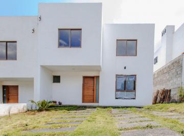Casa de 3 habitaciones, Pátzcuaro · Casa en Venta, Col. Vitela. Patzcuaro, Michoacán