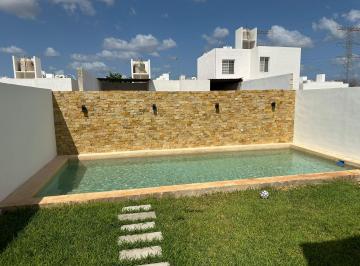 Casa de 3 habitaciones, Mérida · Rento Casa Amueblada con Piscina en El Fraccionamiento Paseos de Mérida Tixcacal