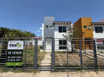 Casa en condominio · 111m² · 3 Recámaras · 2 Estacionamientos · Casa con Gran Jardin en Venta en Bonanza Residencial San Agustin