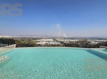 Departamento · 82m² · 2 Recámaras · 1 Estacionamiento · Departamento con Vista Hacia Querétaro!
