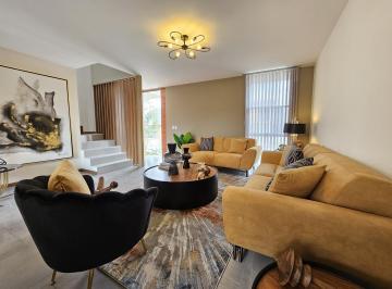 Casa · 160m² · 3 Recámaras · 2 Estacionamientos · Casa en Venta con Amenidades en Zibatá, El Querétaro Moderno