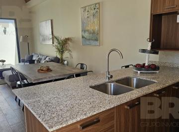 Casa · 75m² · 2 Recámaras · Casa de Una Planta 2 Habitaciones Muy Cerca del Centro de San Miguel