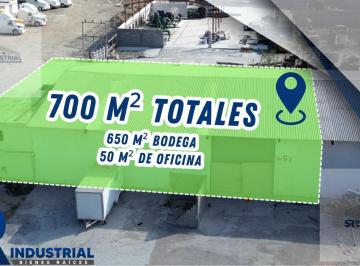 Bodega comercial · 700m² · Bodega Industrial en Renta en Santa Catarina