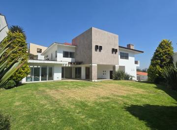 Casa en condominio de 4 habitaciones, Huixquilucan · Espectacular Casa Elegante en Lomas Country en Renta