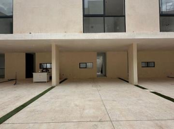 Casa de 2 habitaciones, Mérida · Townhouse en Venta en Temozón Norte | Privada de 8 Unidades | 2 Recámaras |