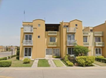 Casa de 2 habitaciones, Tultepec · Casa en Venta en Fraccionamiento El Dorado #9, Tultepec, 2 Recamaras, 1.5 Baños, 1 Lugar Para Auto