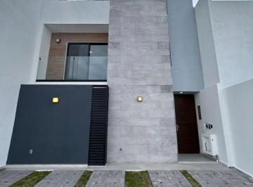 Casa en condominio · 170m² · 4 Recámaras · 2 Estacionamientos · Casa en Venta en Zibata - (4)
