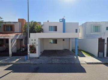 Casa de 3 habitaciones, Mérida · ¡Oportunidad! Casa Altabrisa Mérida: Zona Elite Norte, Seguridad, Plusvalía y Servicios Top