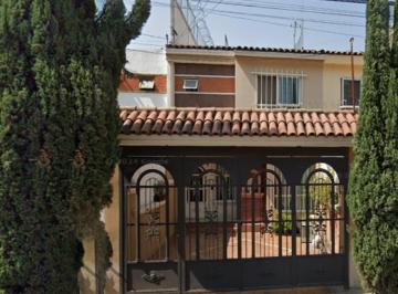 Casa de 3 habitaciones, Guadalajara · Venta de Casa en Guadalajara Jalisco Jardines del Nilo Jose Maria Marroqui