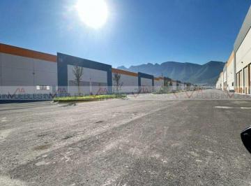 Nave industrial · 2522m² · 6 Estacionamientos · Nave Industrial en Renta en Arco Vial