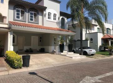 76522ab4d0be0b93f5339a0bf4db502d9e84284dbed104e1a2ca7bf0ef819d07 · Casa en Renta Puertas del Tule - Coto Jacarandas